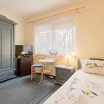 Hotel Dori\'S 108