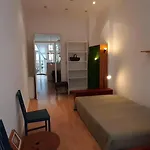 Schoene Wohnung Im Bergmannkiez Berlin
