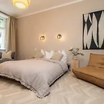Arbio I Artsy Berlin Oasis Apartment