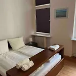 Wonderful Flat Near Ku\'Damm