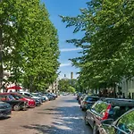The Strassburger, Stylish 3 Bedroom Apartment In Downtown Berlin