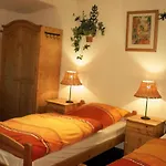 Ferienhaus Kutscherhaus Casa Chabeli - Berlin, Max 11 Personen