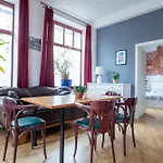 Alt-Berliner Eckkneipe - \