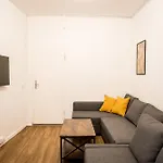 Three Bedroom Plus Big Kitchen Plus Selfcheckin Plus Street Parking