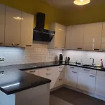 Helenas Place
