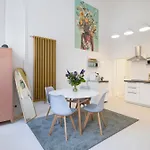 Great 2-Room Loft With 2 Bathrooms And 2 Kitchen
