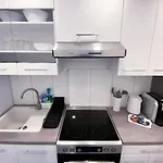 Ku\'Damm Sunny Studio
