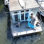 Hausboot Insel Valentinswerder Berlin