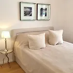 Luxi Luxurioeses Appartement Mit Terrasse Und Garten Mitten In Berlin
