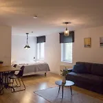 Madflats Hotel-Apartments S-Bahn Friedenau
