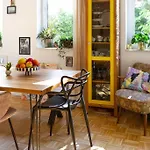 Wohnung Am See & Wald, Mit Garten Und Familienbett