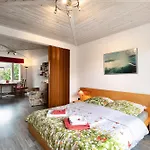 Small-Residence