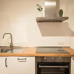 Spacious 1-Bedroom Apartment In Kreuzberg
