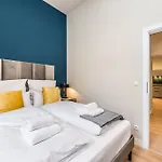 Luxurioeses Designer Apartment Mit 3 Schlafzimmern