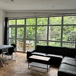 Zentrales Gartenhaus Loft In Berlin