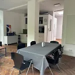 Zentrales Gartenhaus Loft In Berlin