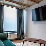Oran Apartment 5