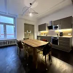 Elegant Gray Room In Vibrant Area 2