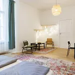 Generous Room In Central Berlin 4