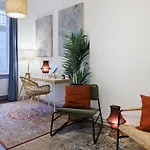 Artsy Apartment In Friedrichshain
