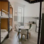 12 Monkeys Apartments