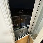 Apartment Innsbrucker Platz 2