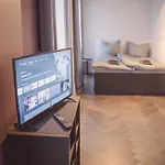 Neoapartments