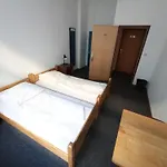 Die Fabrik - baxpax Hotel