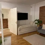 Apartment In Prenzlauer Berg Comfort And Tranquility