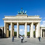 Homely Berlin - City Center, Modern, Historical, Near Park