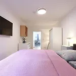 S38 - Room 22 Apartment Kreuzberg