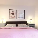 S38 - Room 22 Apartment Kreuzberg