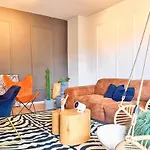 01 Bedroom In Mitte-Up To 5 People-Private Free Parking