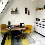 Sunny Rooftop Apartment Near Tempelhofer Feld
