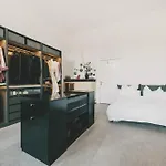 Altbau-Loft Fuer 12 Personen Am Alexanderplatz
