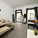 Staywell - Urban Stay X-Berg Grand Loft