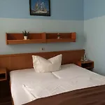 Hotel Columbia