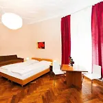Hotel Pension Elegia Am Kurfuerstendamm