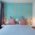 Greatstay - Zionskirchplatz Downtown