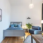 Greatstay - Stralauer Allee 17C