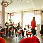Flottwell Berlin Hotel & Residenz Am Park