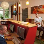 U Inn Berlin Hostel