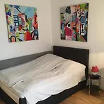 1-Zimmer-Apartment Mitten Im Friedrichshain