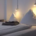 Apartment&Rooms Near Brandenburg Gate