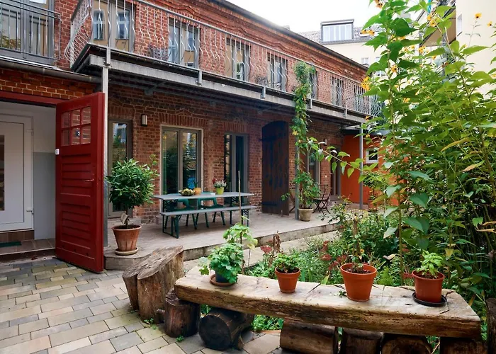 Beautiful And Cozy Remise For Up To 6 Guests