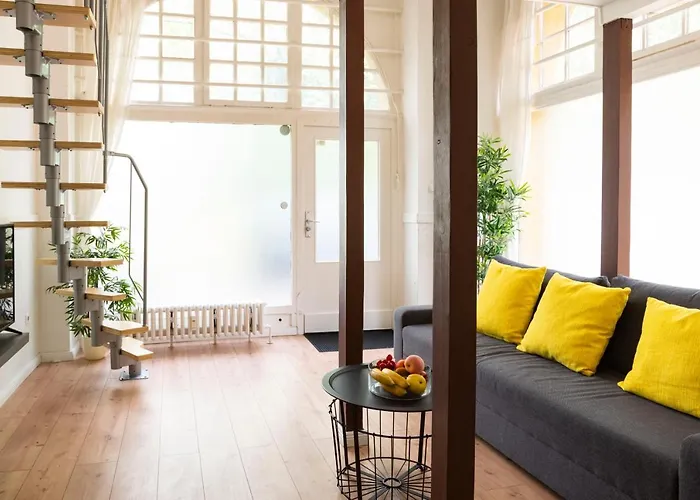 Spacious&Stylish Loft Bed Apartment +S-Bahn Access