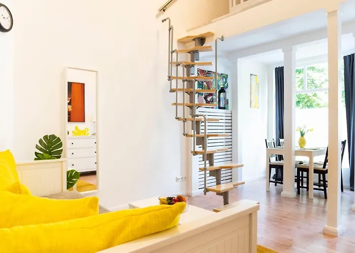 Spacious Loft Style Apartment In Berlin Willmersdorf