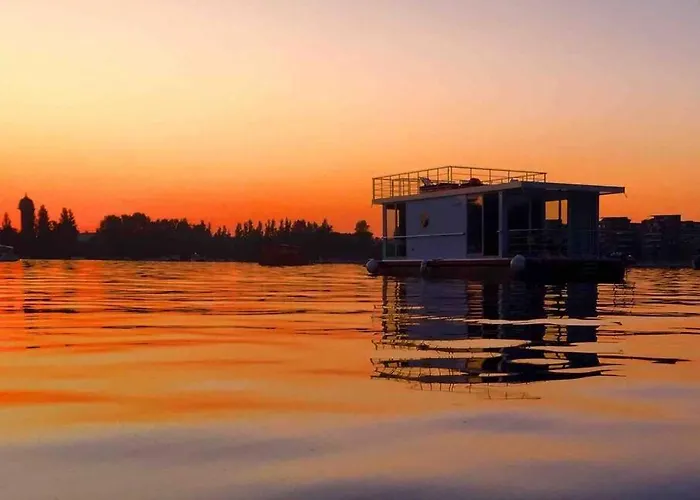 Spree Suite Hausboot Berlin