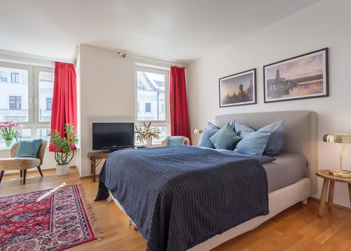 Schoenes Studio In Downtown Mitte Mit Balkon