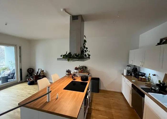 The Jewel of Berlin - Yoga Loft Prenzlauer Berg